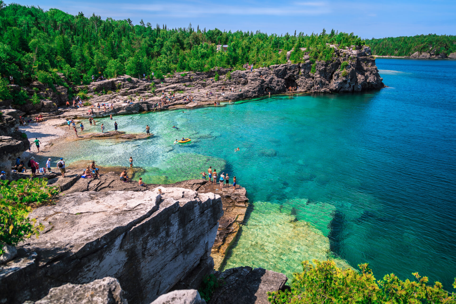 Discover Tobermory’s Cozy Cottage Rentals